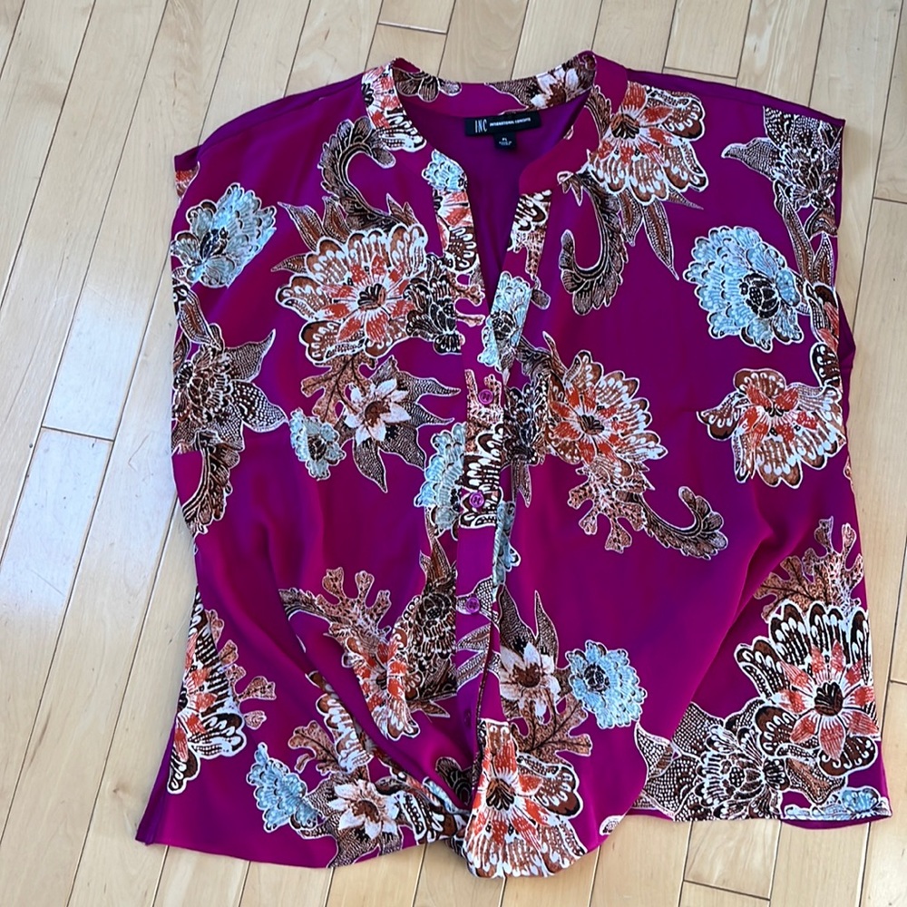 NWT INC International sleeveless blouse - Petite Lg